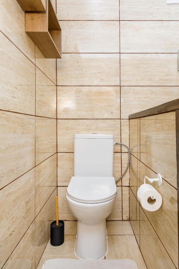 Galeria Guesthouse تافيرا المظهر الخارجي الصورة