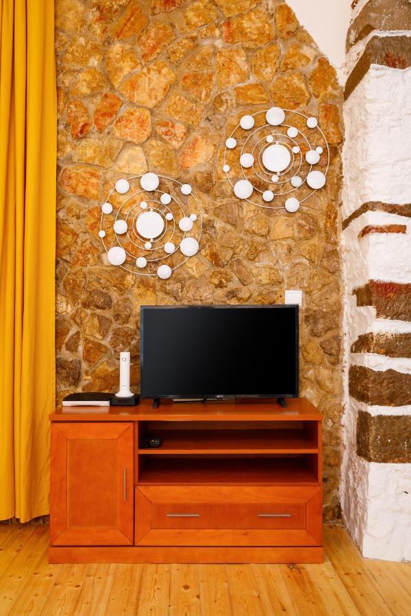 Galeria Guesthouse تافيرا المظهر الخارجي الصورة